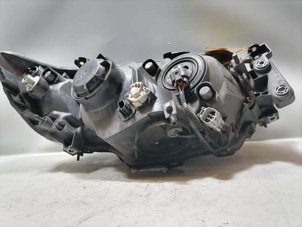 Subaru Forester SG original Scheinwerfer vorn links Halogen Facelift Bj.2007